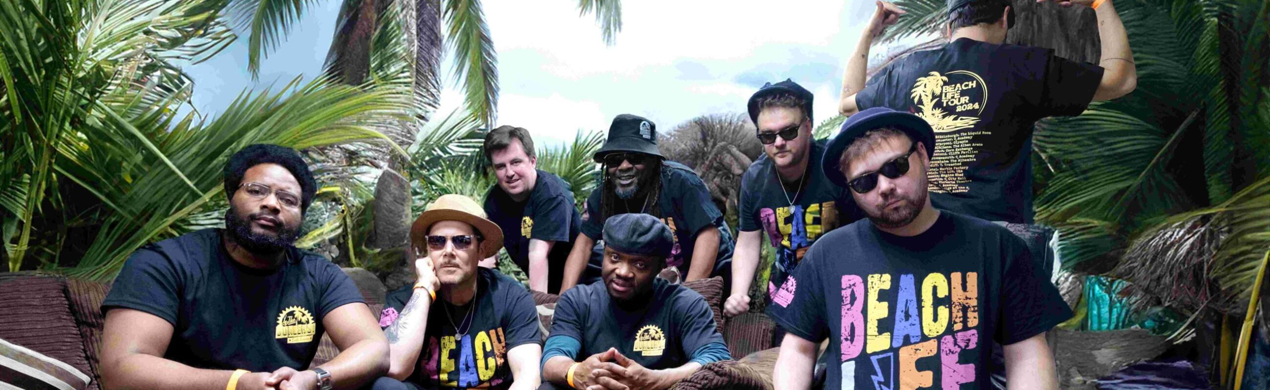 DUALERS PHOTO